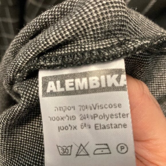 ALEMBIKA Sz XXL Lagenlook High Low Hem Line Knit Black top w/ Plaid Fabric Dress - Picture 3 of 7